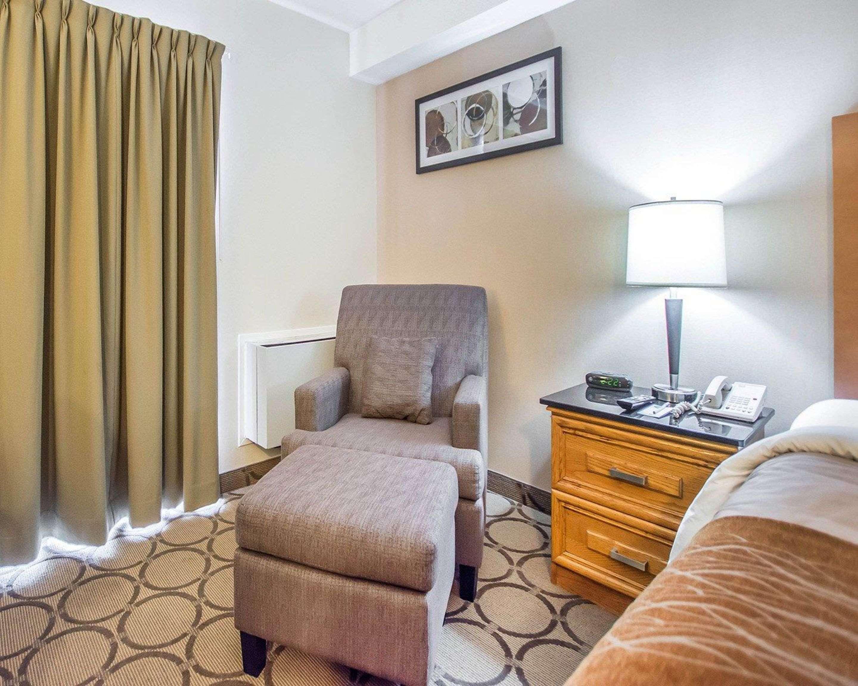 Comfort Inn East Moncton Exterior foto